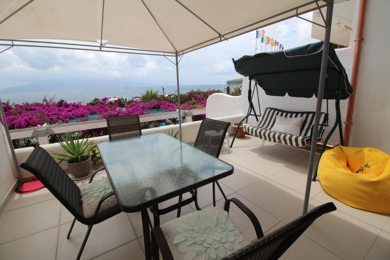 The Bay Apartments Sarandë Exteriör bild