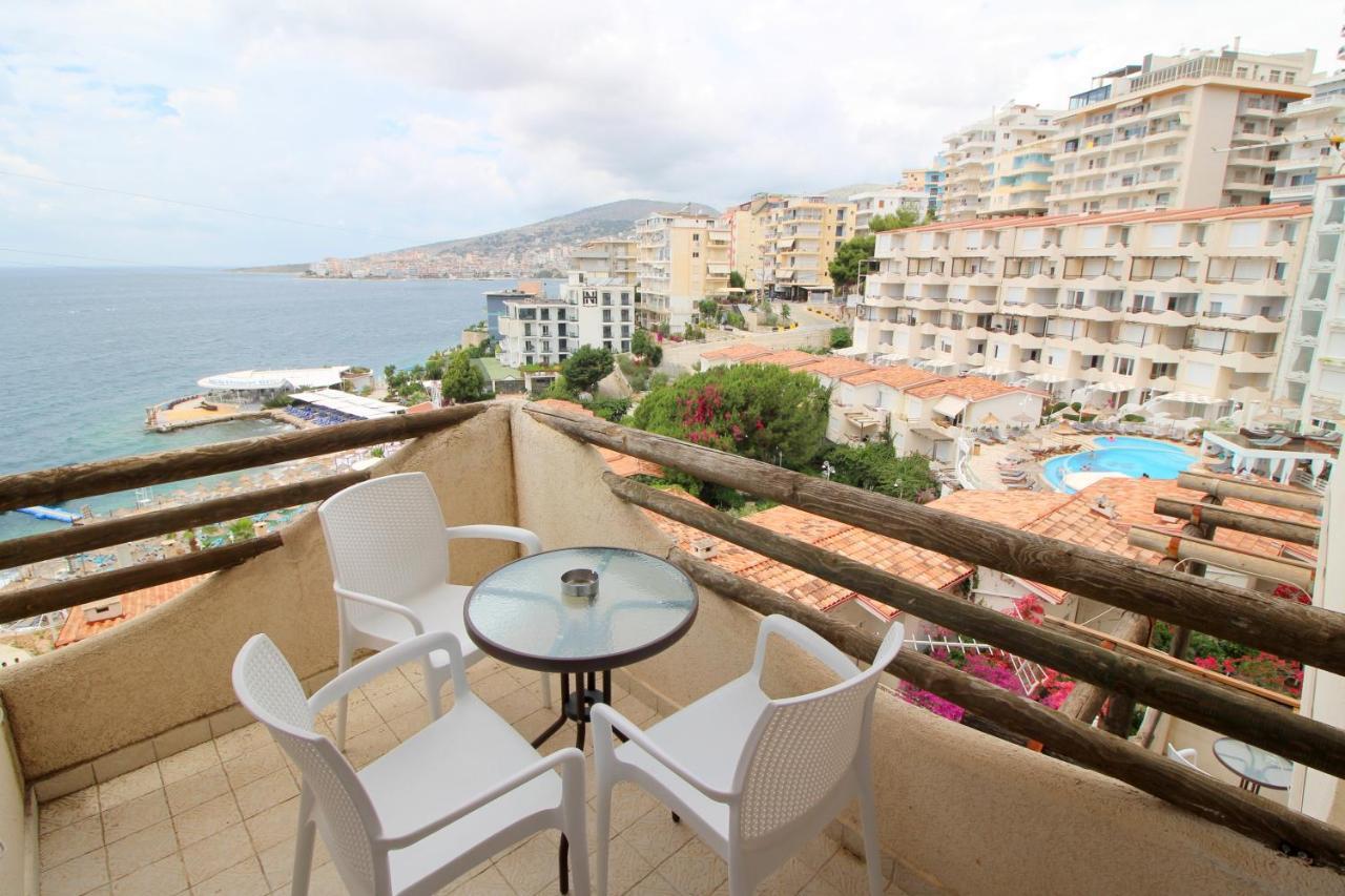 The Bay Apartments Sarandë Exteriör bild