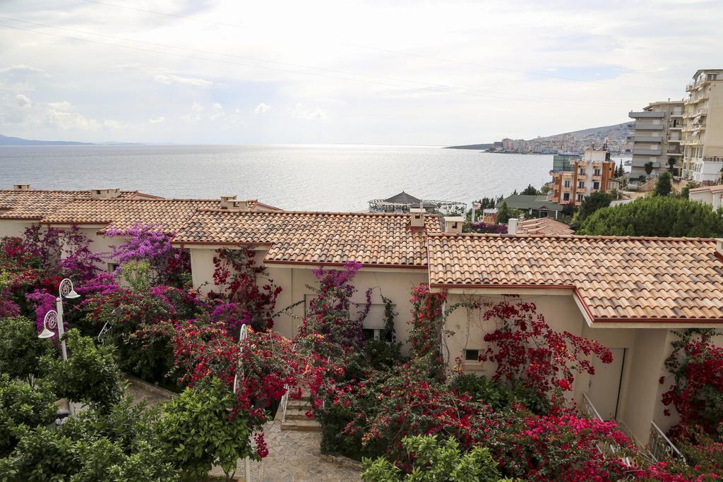 The Bay Apartments Sarandë Exteriör bild