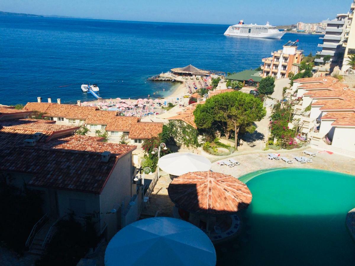 The Bay Apartments Sarandë Exteriör bild